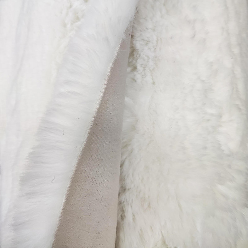 HERVEY White Faux Rabbit Fur Rug Luxury Soft Faux Fur Novelty Rug Carpet For Bedroom Living Room